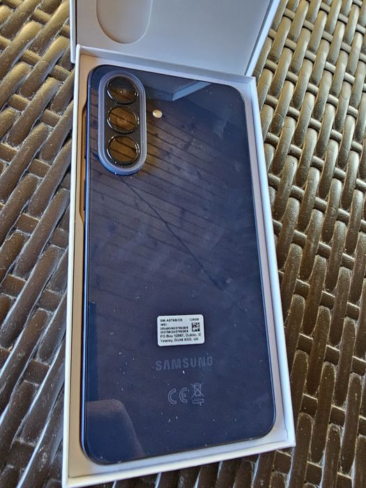 Samsung A57 5G 128 gb NOU