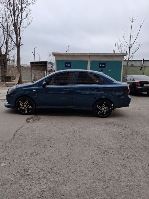 Продаётся Нексия 3