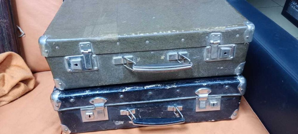 Советские чемоданы 50 ых годов  в хорошем состоянии