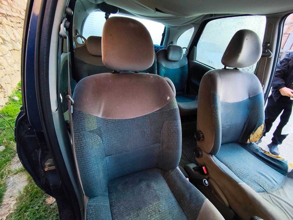 Renault Megane Scenic