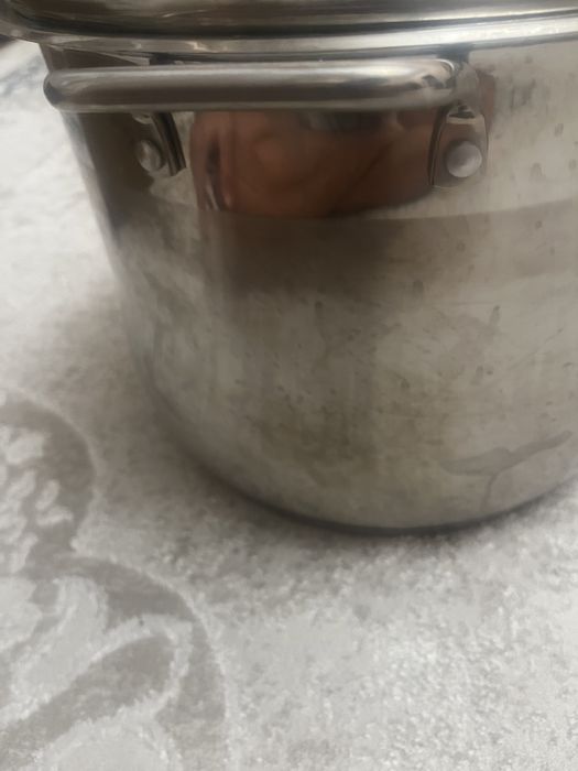 Продам кастрюлю