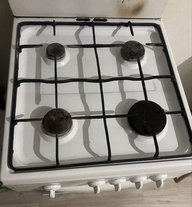 Продам газплиту Greta на 4 конфорки