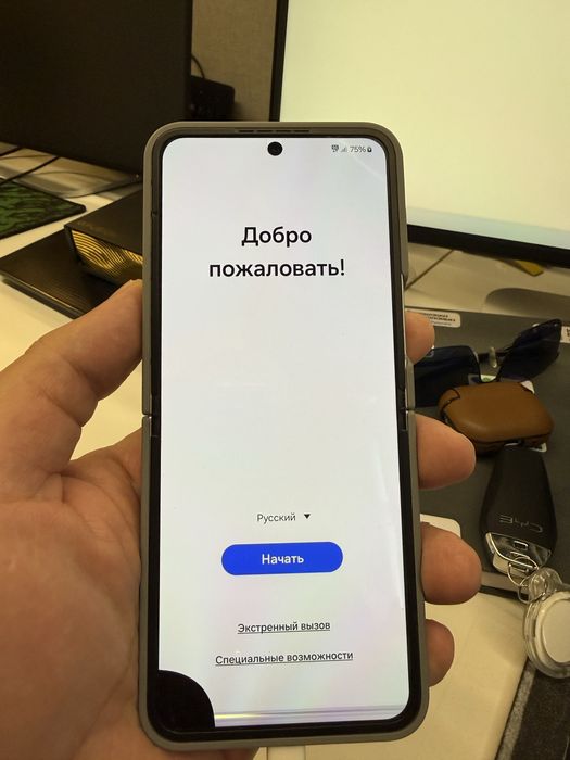 Битый Samsung ZFlip6