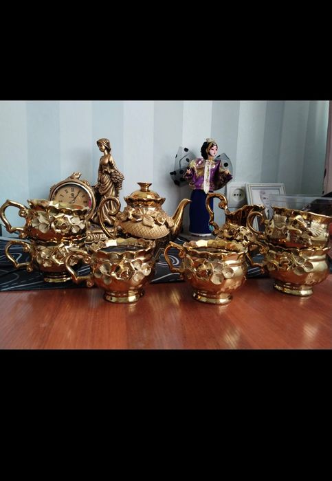 Продам сервиз состояние нового