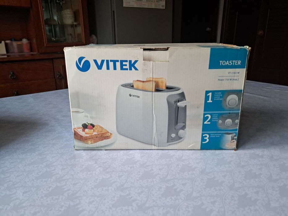 Тостер бренда  Vitek