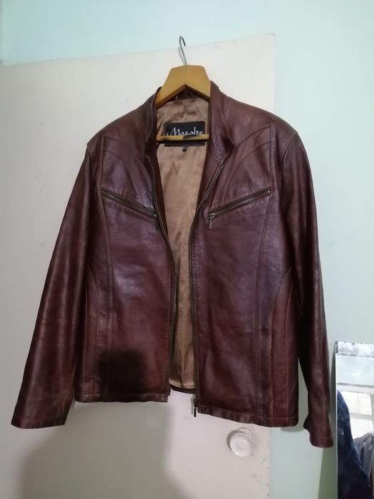 Продам из натуральной кожи.