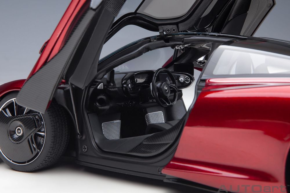 Macheta auto McLaren Speedtail  (2020) 1:18 AutoArt