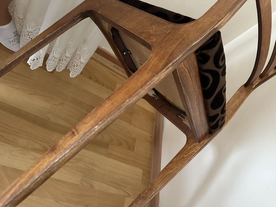 Продам стулья