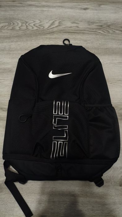 Продам Nike Elite Bag