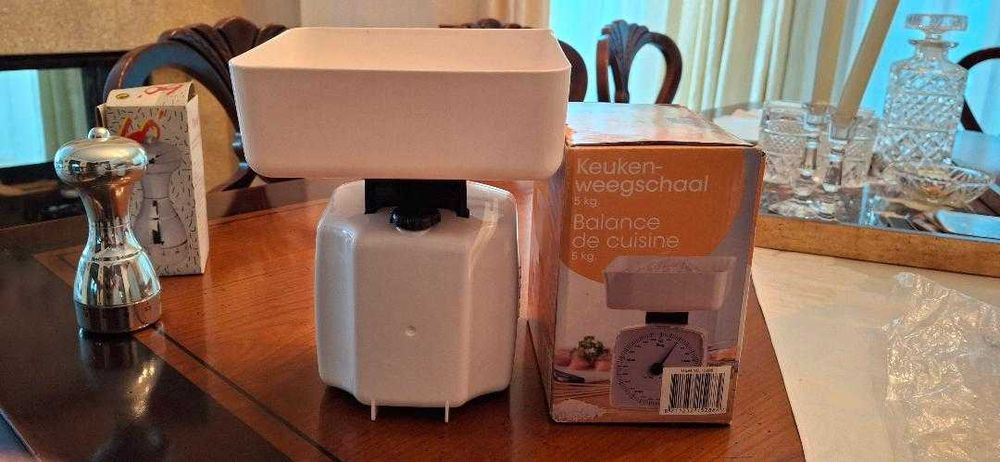 Cantar bucatarie nou 5 kg si timer inox 1 ora