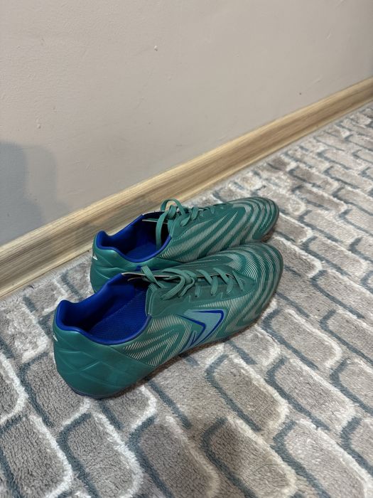 Бутсы от Demix