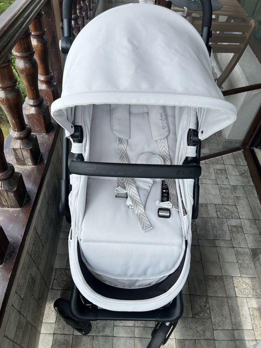 Cybex EOS – Сива | Много запазена | 100 €