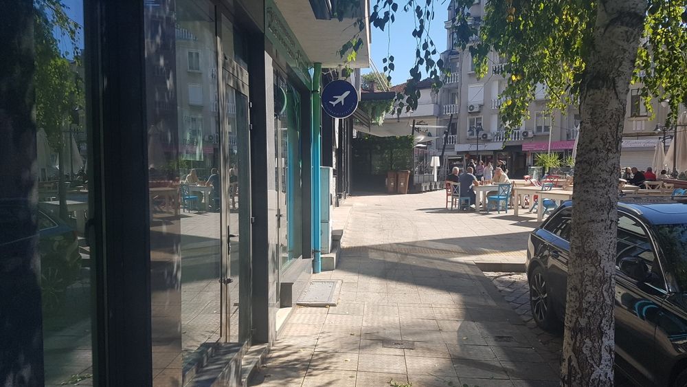 Помещение 60кв.м под наем Бургас главна улица