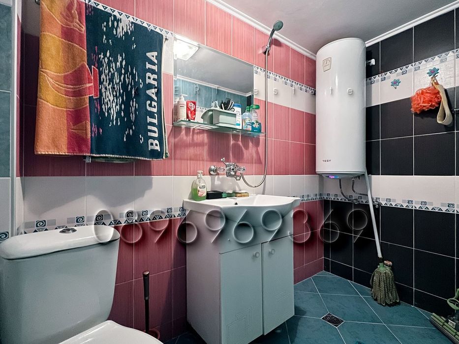 Продава се Къща в Варна, м-т Траката - 180 кв.м за 1328 €/кв.м - Снимка #10