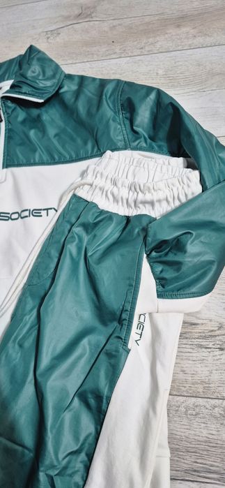 Set bluza de trening si pantaloni S