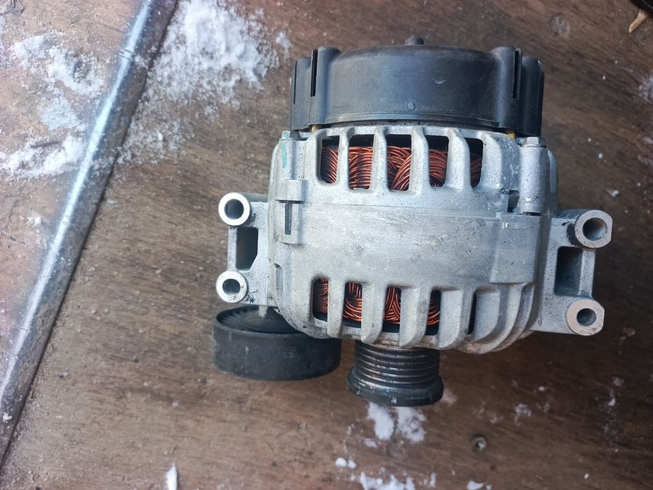 Генератор BMW    N52 ,B25, B30