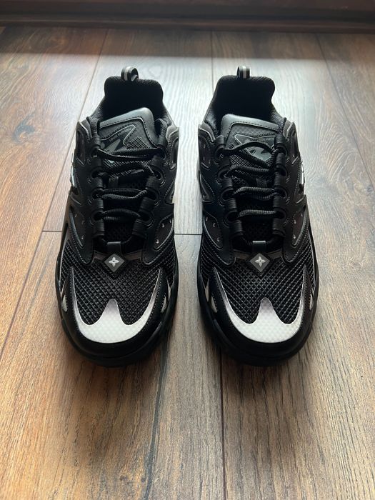 Louis Vuitton Runner Tatic Sneaker