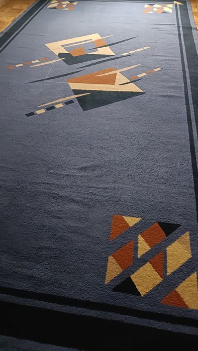 Продам синий ковер