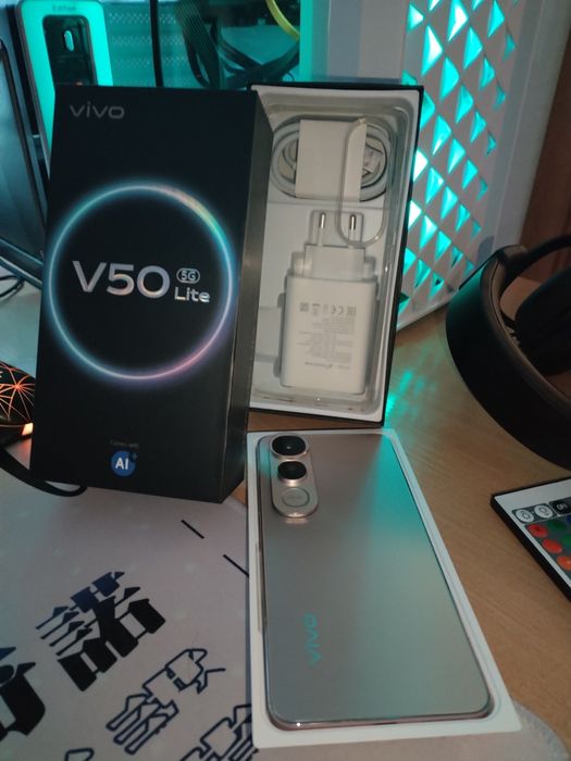 Продам новый телефон