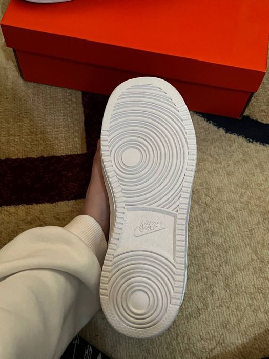 Nike Air Force, размер 39, новые в коробке