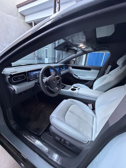 Leapmotor C01 gibrit full srochna sotiladi