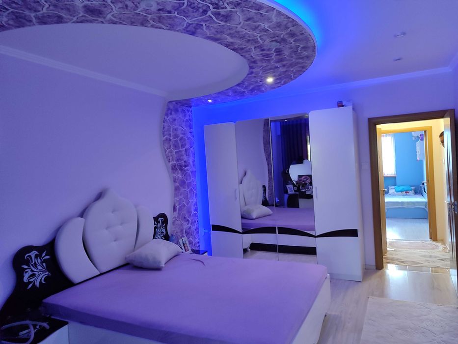 Дава се под наем Тристаен апартамент в с. Балик, Област Добрич - 100 кв.м за 107100 € - Снимка #2