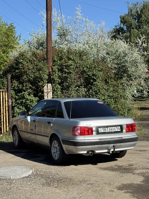 Продам ауди 80 б4