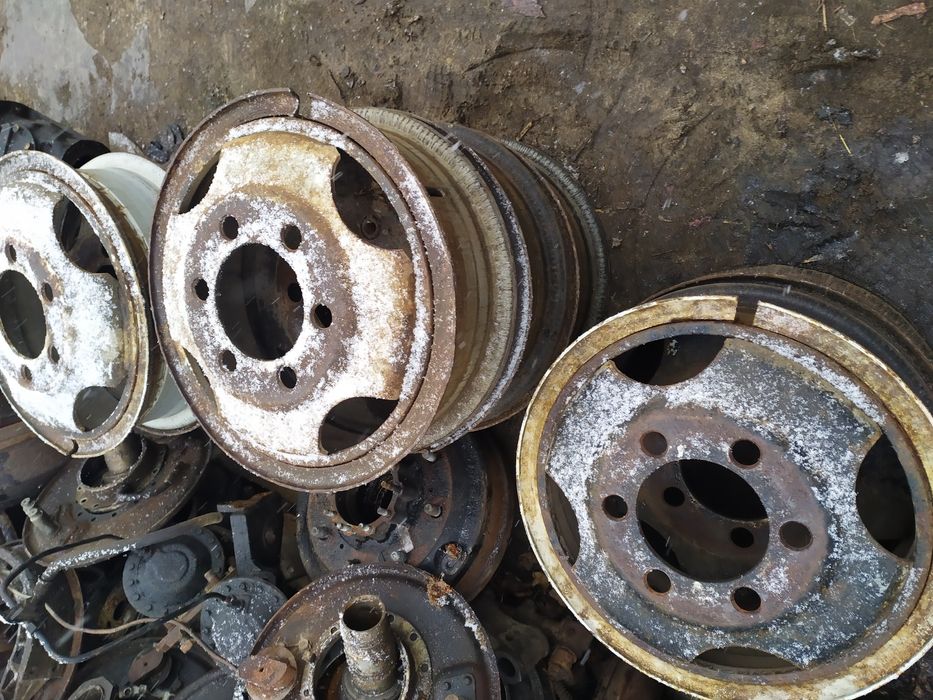 Диски ПАЗ, газ 3307,09,зил евро