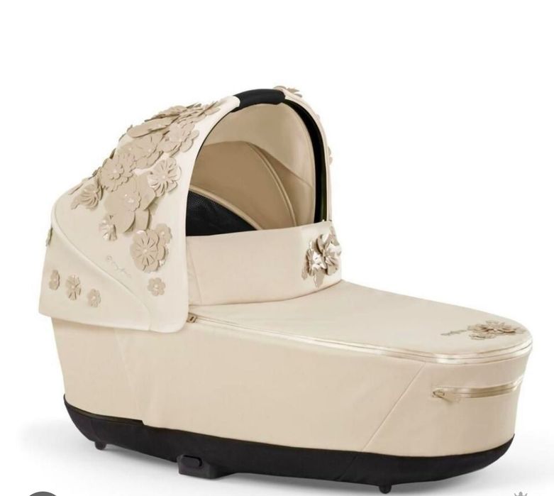 Кош за новородено Cybex simply flowers