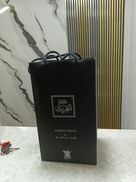 Продам парфюм Arabian Oud Abyat