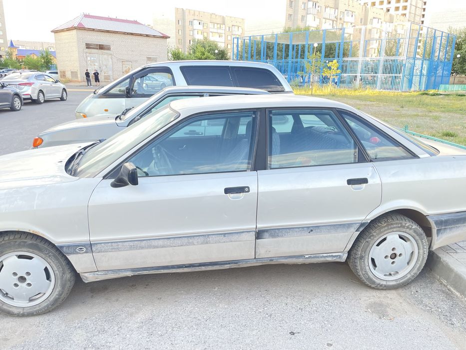 СРОЧНО Audi 80 B3 торг бар