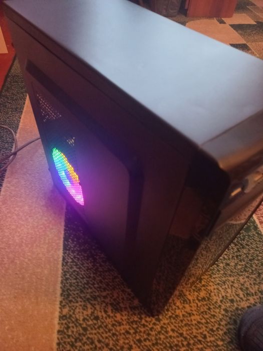 Продам системный блок Ryzen 3