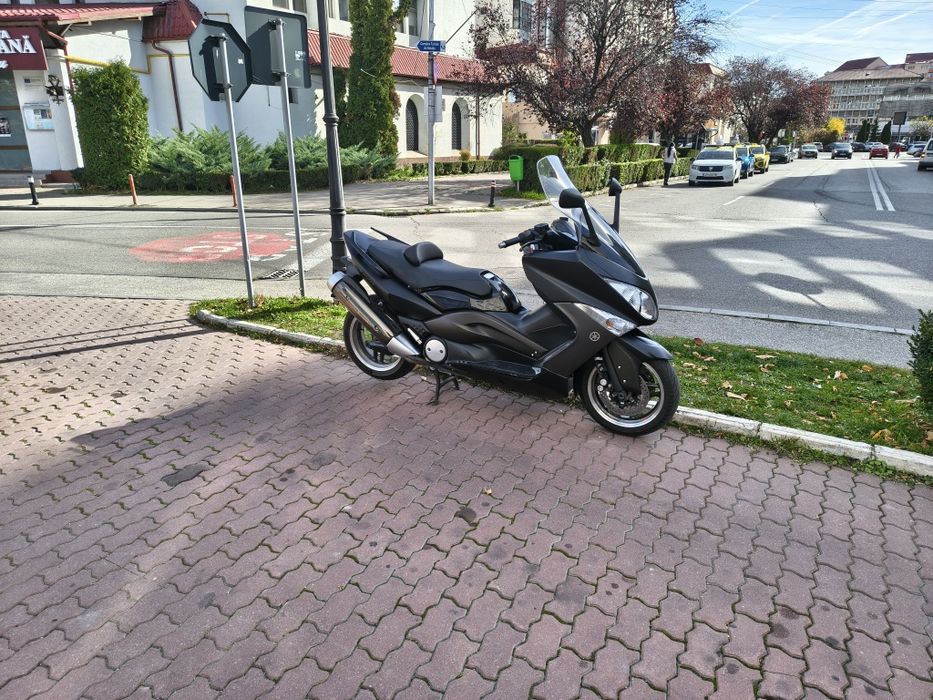 Yamaha t-max                     500