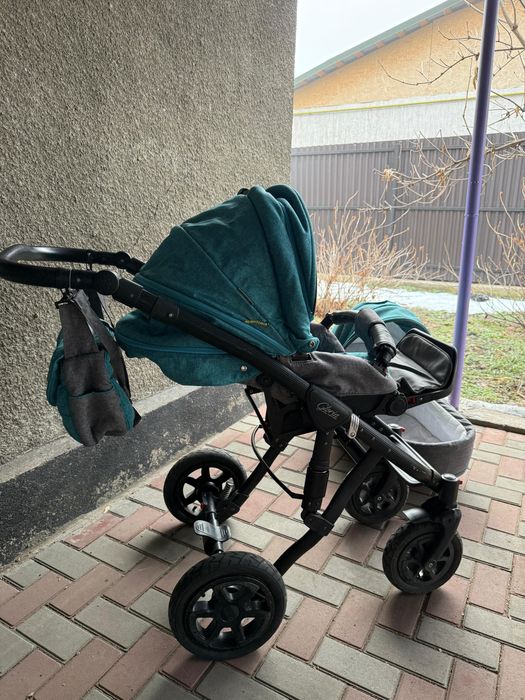 Продам детскую коляску