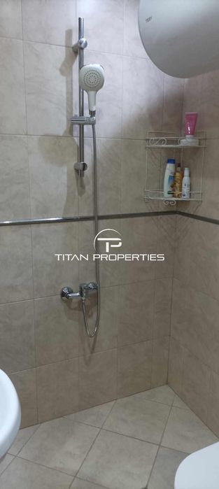 Дава се под наем Тристаен апартамент в Пловдив, Кършияка - 100 кв.м за 575 € - Снимка #8