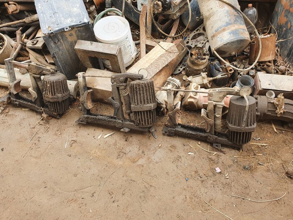 Kran elektromotorlar va dinam sotiladi