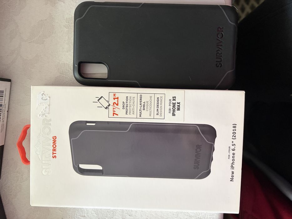 Кафъфи и стъклен протектор за iphone xs max