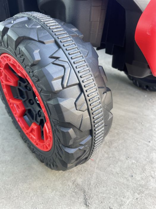 Masinuta electrica pentru copii Nichiduta Off Road Red cu telecomanda 2.4G,acumulator 12V4.5Ah,2 motoarex35w, lumini led roti robuste