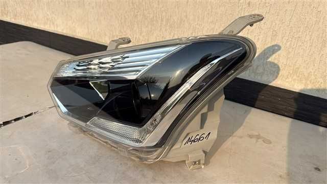 Far stanga Isuzu D-Max Facelift an 2015 2016 2017 2018 2019 2020 cod 10018544L Original - Factura si Garantie