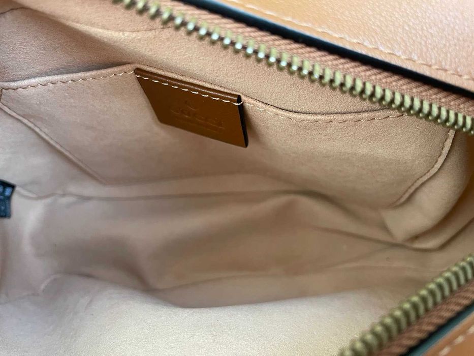 Gucci Чанта Marmont Малка Гучи Кафява кожa Златно GG Лого Оригинална