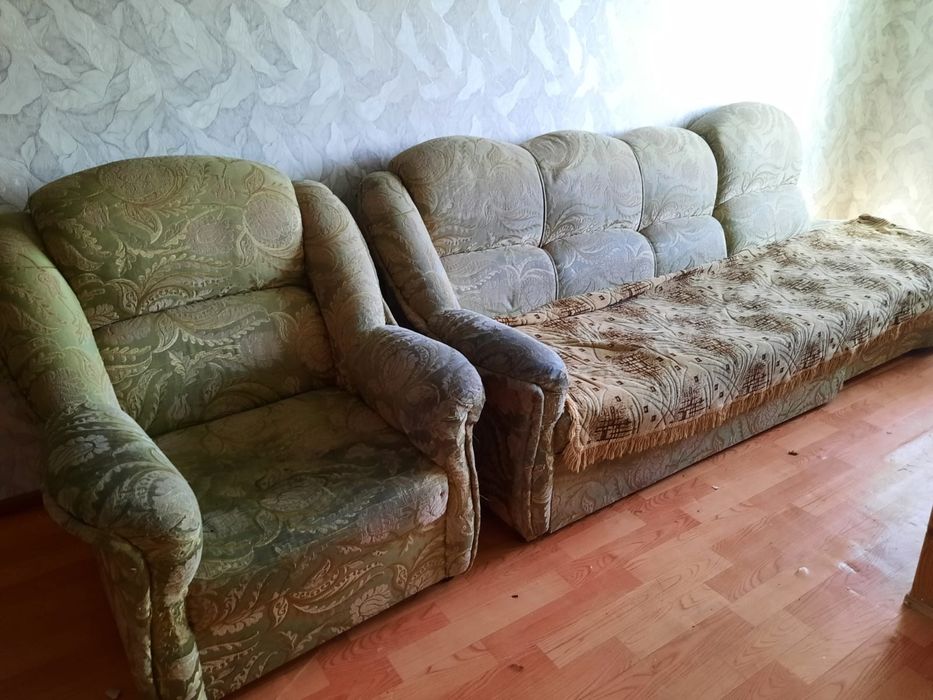 Продам диван за 12000