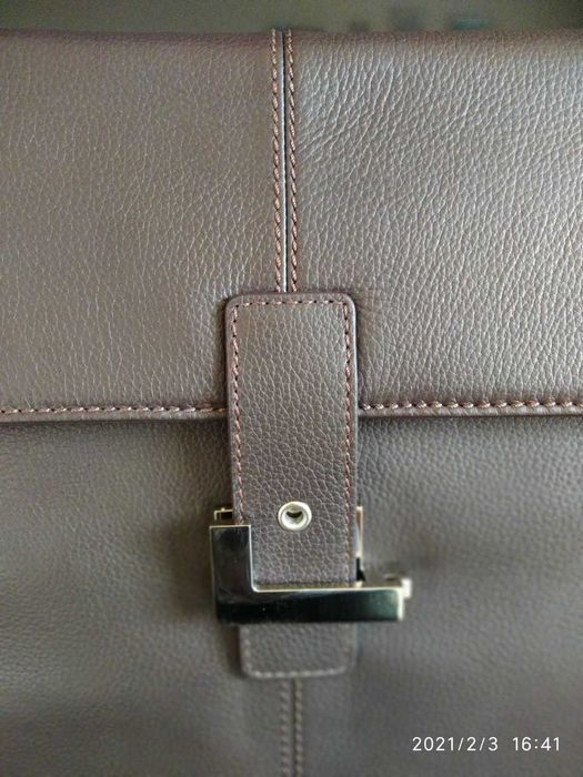 Кожаный портфель  Lancel