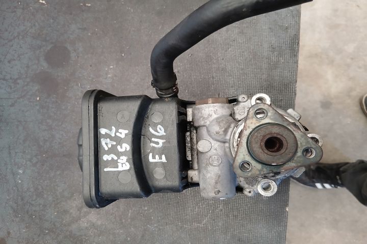 Pompa vacuum mecanica 7692974519 7692974519 BMW Seria 3 E46 [facelift