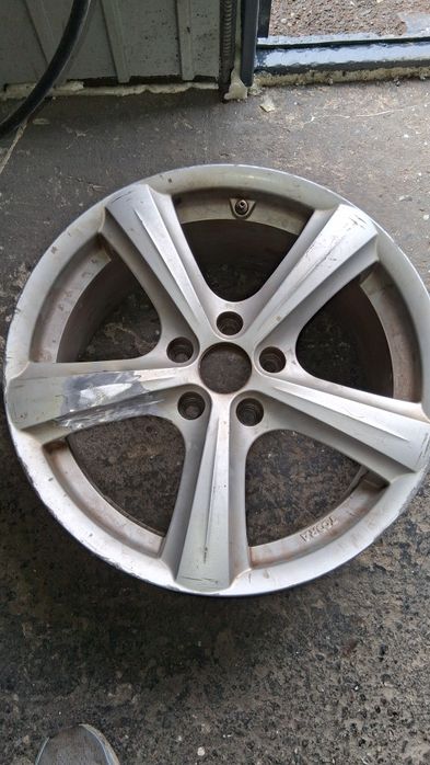 Sudor aluminiu jante de aliaj.