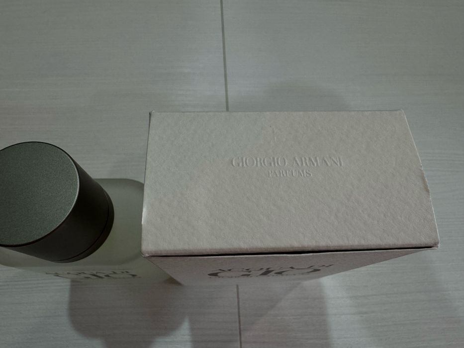 Продам acqua di gio Giorgio Armani