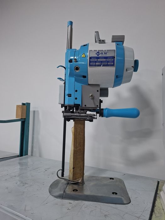 Закройные  ножы (размеры 5, 10, 12)