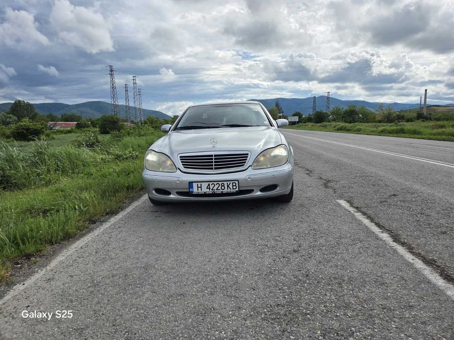 Mercedes Benz S320