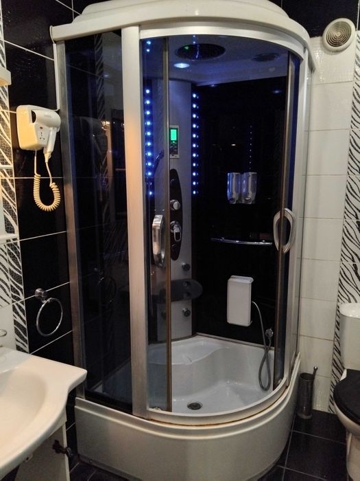 Хидро масажна Душ Кабина