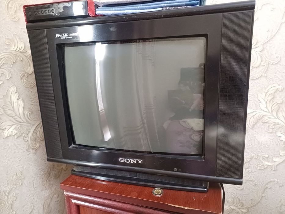 Sony tv сотилади