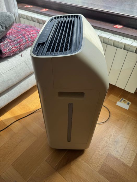 Philips Пречиствател и овлажнител за въздух 2в1 Philips AC3829/10